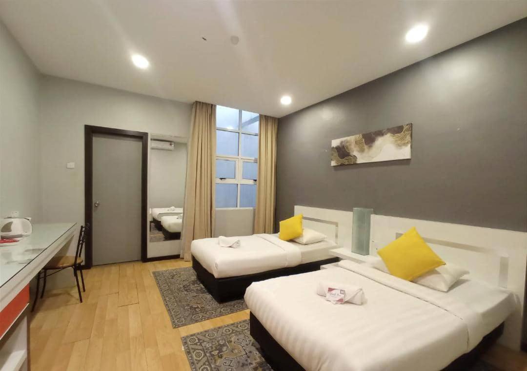 Lovita Hotel 关丹 外观 照片