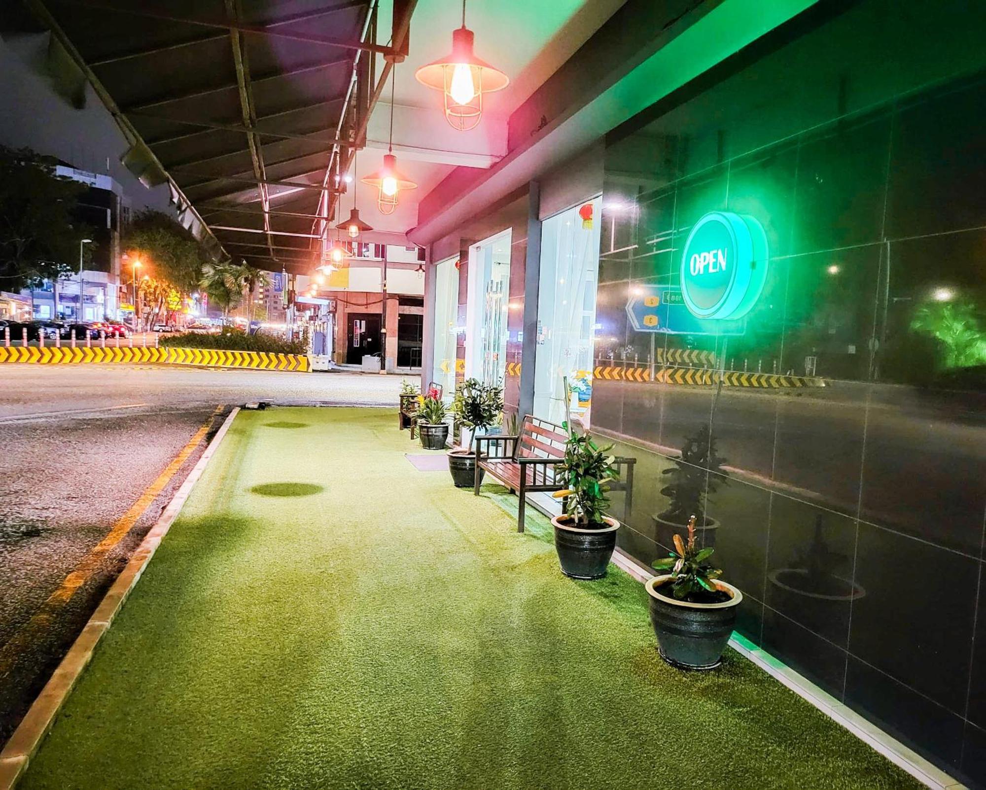 Lovita Hotel 关丹 外观 照片
