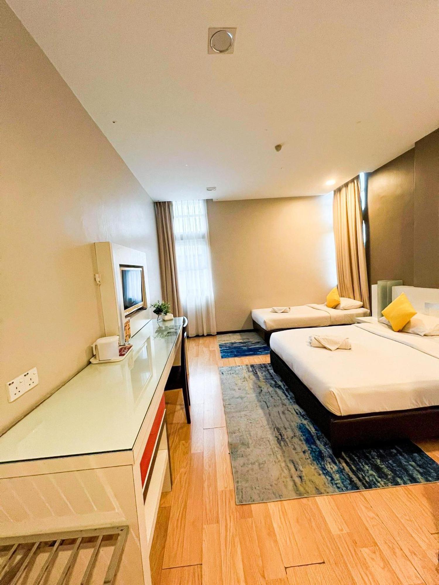 Lovita Hotel 关丹 外观 照片